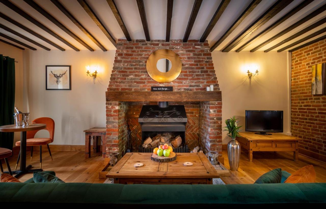 The Farmhouse At Fincham Екстер'єр фото