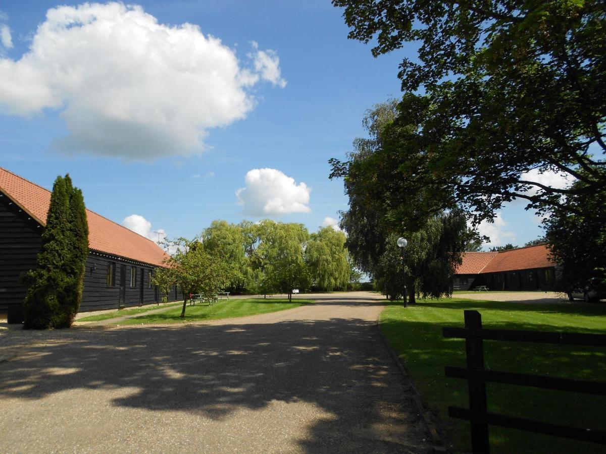 The Farmhouse At Fincham Екстер'єр фото
